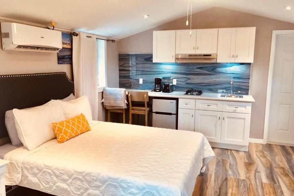 King & Queen Suite #8 Nassau Exterior foto